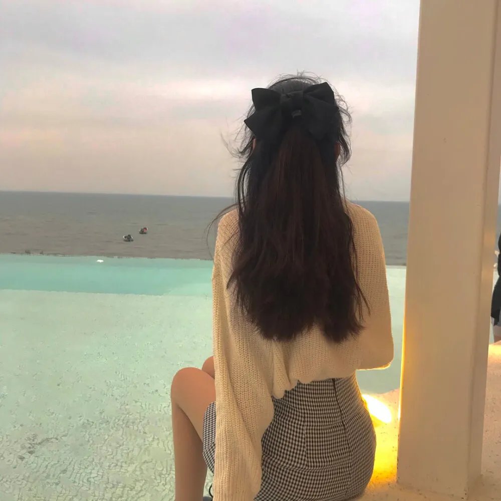 海底娇娃蓝华：处女任务